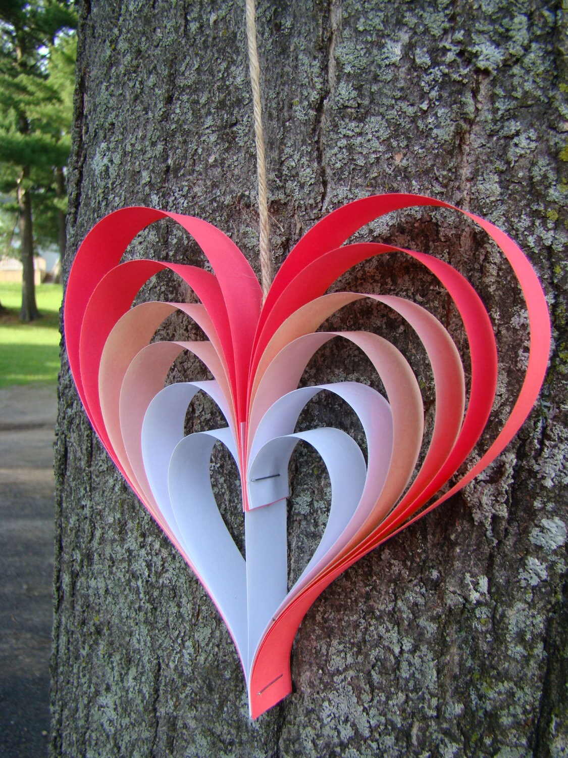 Paper Heart Garland – Red Ombré