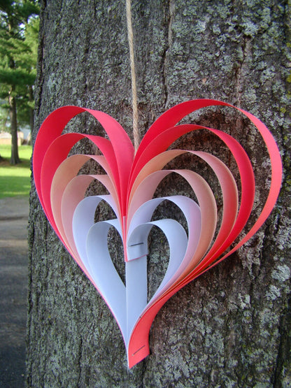Paper Heart Garland – Red Ombré